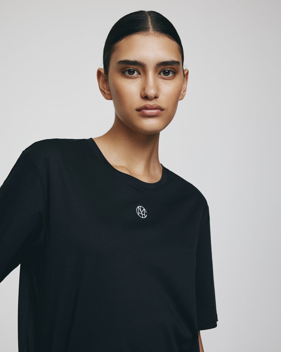 Melea Icon Tee Black/Egret