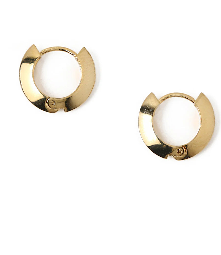 Clean Edge Hug Hoops Gold