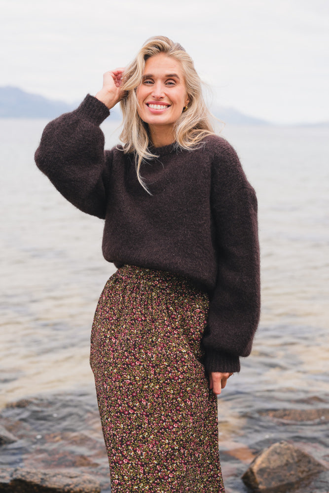 Thea Amalie Pullover Black Coffee