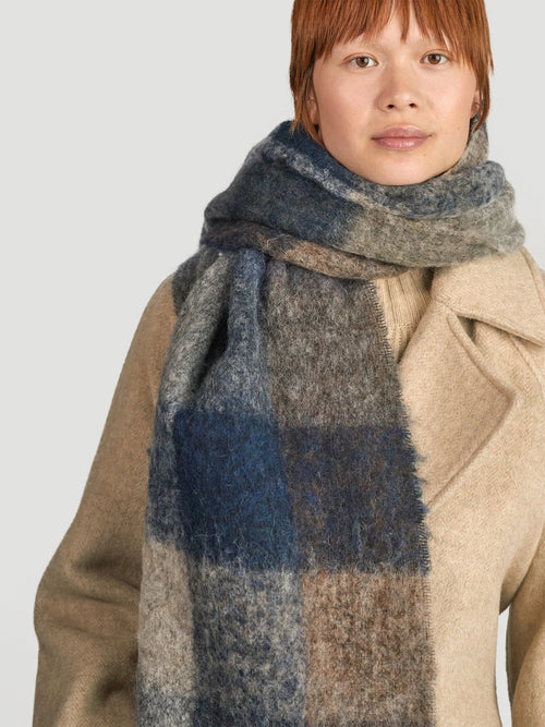 Jittery Fresia Check Scarf