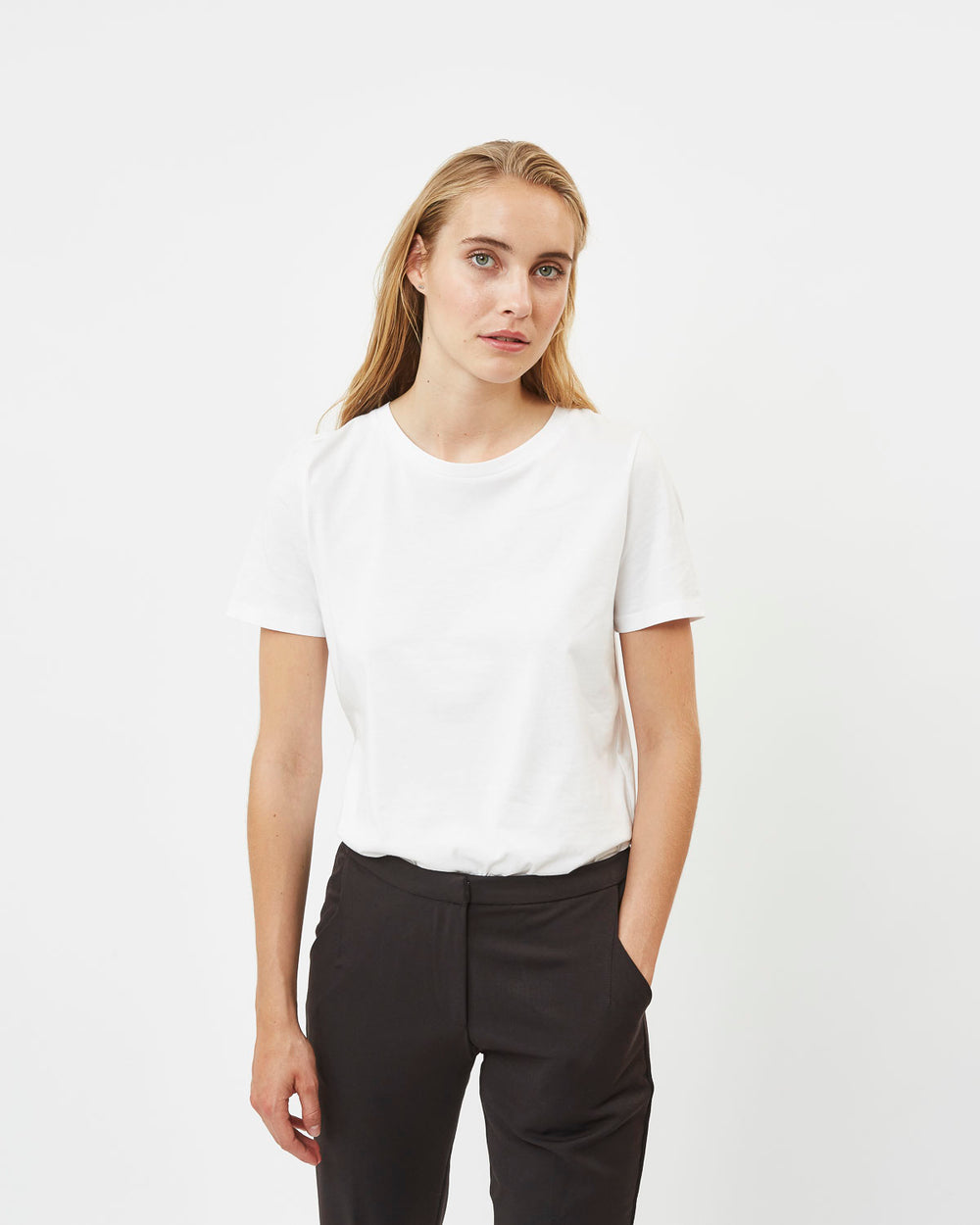 Kimma Short Sleeved T-Shirt White