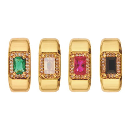 The Lady Boss Pinky Finger Ring Gold/Emerald