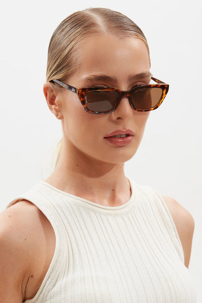 Nove Tortoiseshell