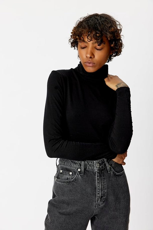 SirinGZ Rollneck Black