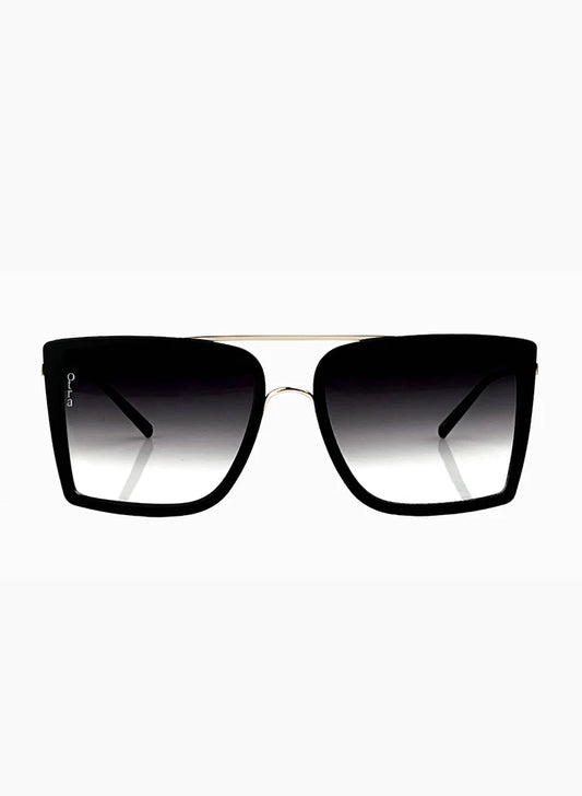 Velda Black/Gold Fade